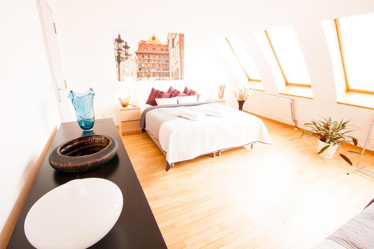 Wenceslas Square Lofts Praga Exterior foto